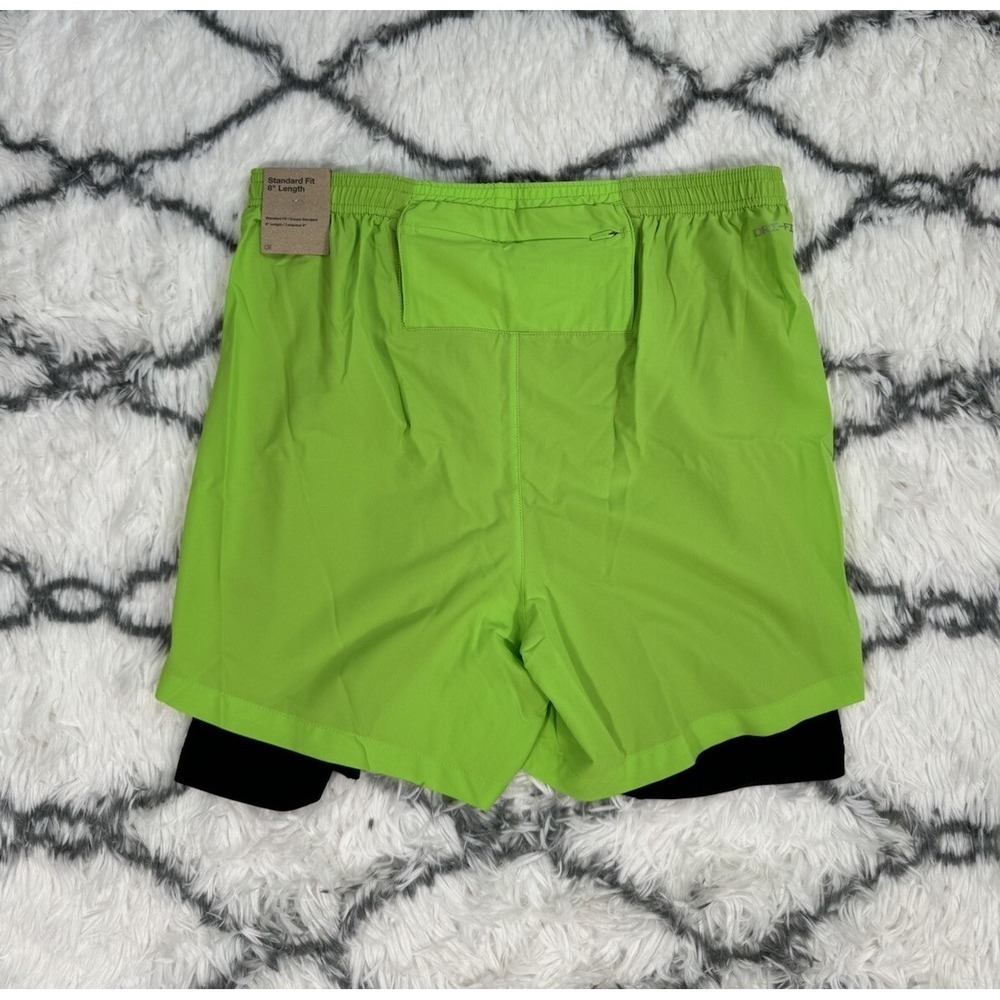 NIKE Dri-Fit Run Division Stride 8" Shorts Green Men's Sz M *NEW* DX0841-313 $75 - Picture 9 of 10